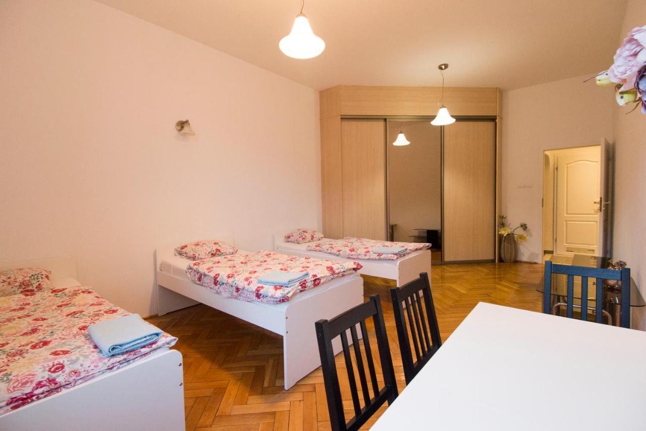 Happy Estate Apartments - Rynek Wrocław Buitenkant foto